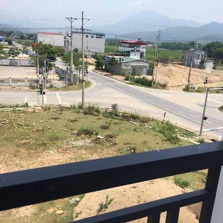 Nhà Nghỉ Cu Tí Ban Cong Na Esterno foto