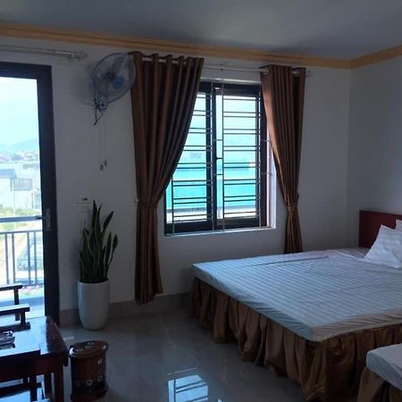 Nhà Nghỉ Cu Tí Ban Cong Na Esterno foto