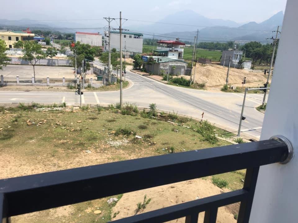 Nhà Nghỉ Cu Tí Ban Cong Na Esterno foto